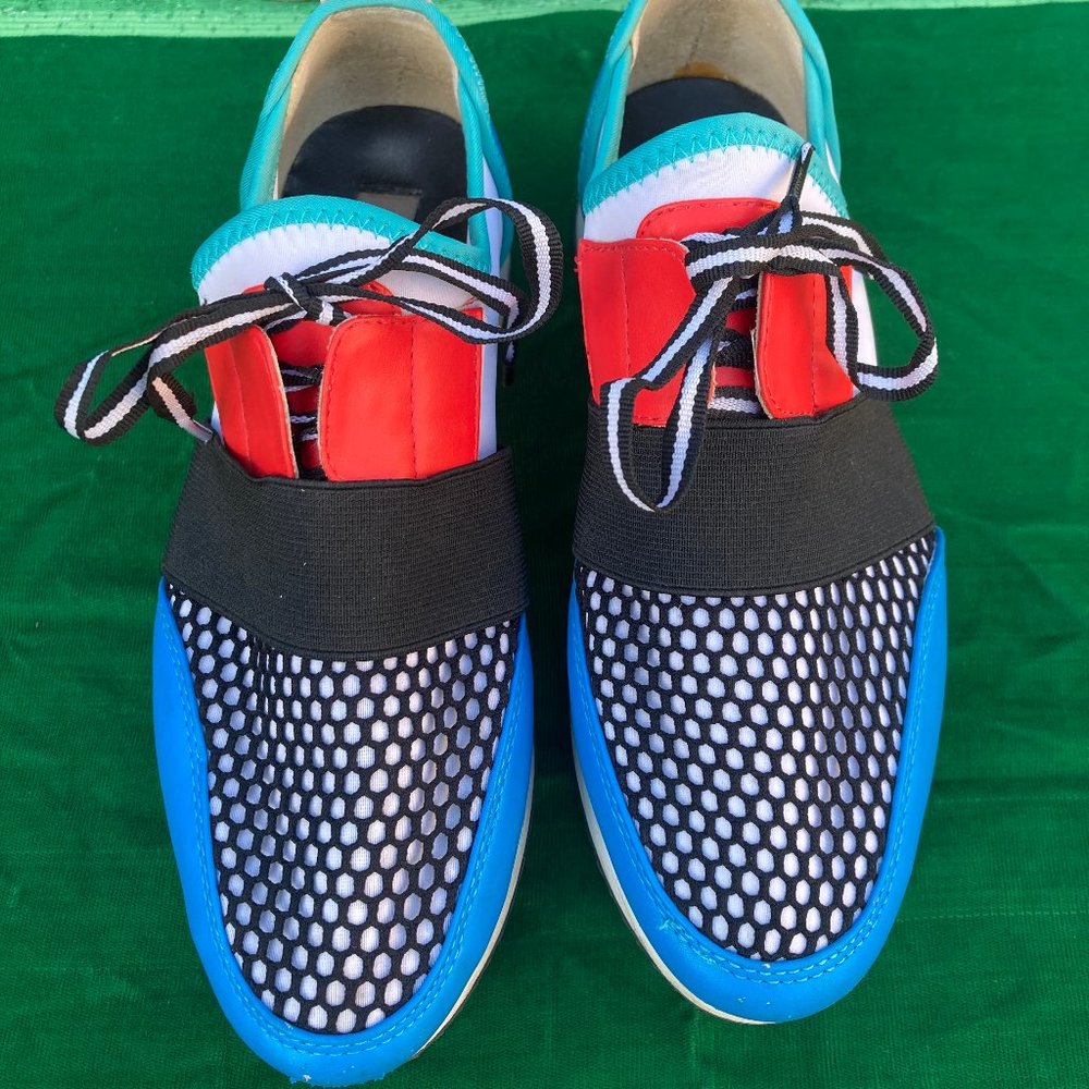 Steve Madden Antics Sneakers Women's Size 6 Shoes